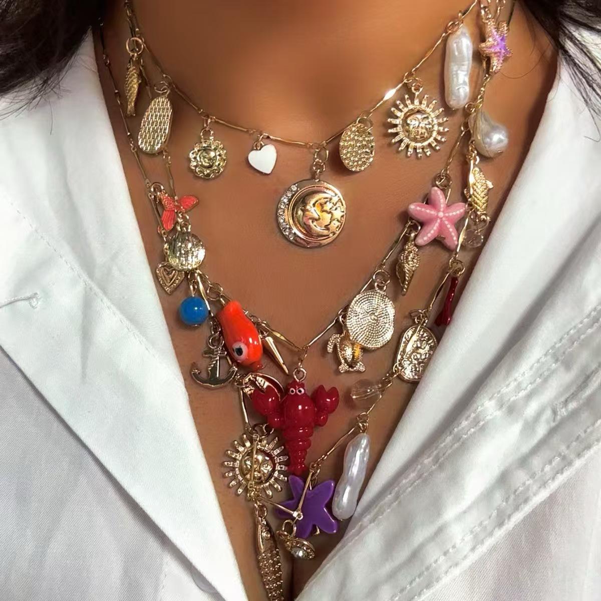 Charm Neck Party Style 2