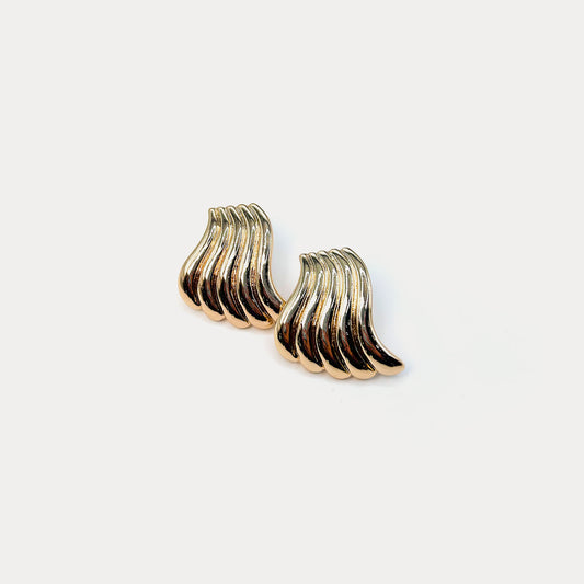 Wave Metallic Earrings Gold